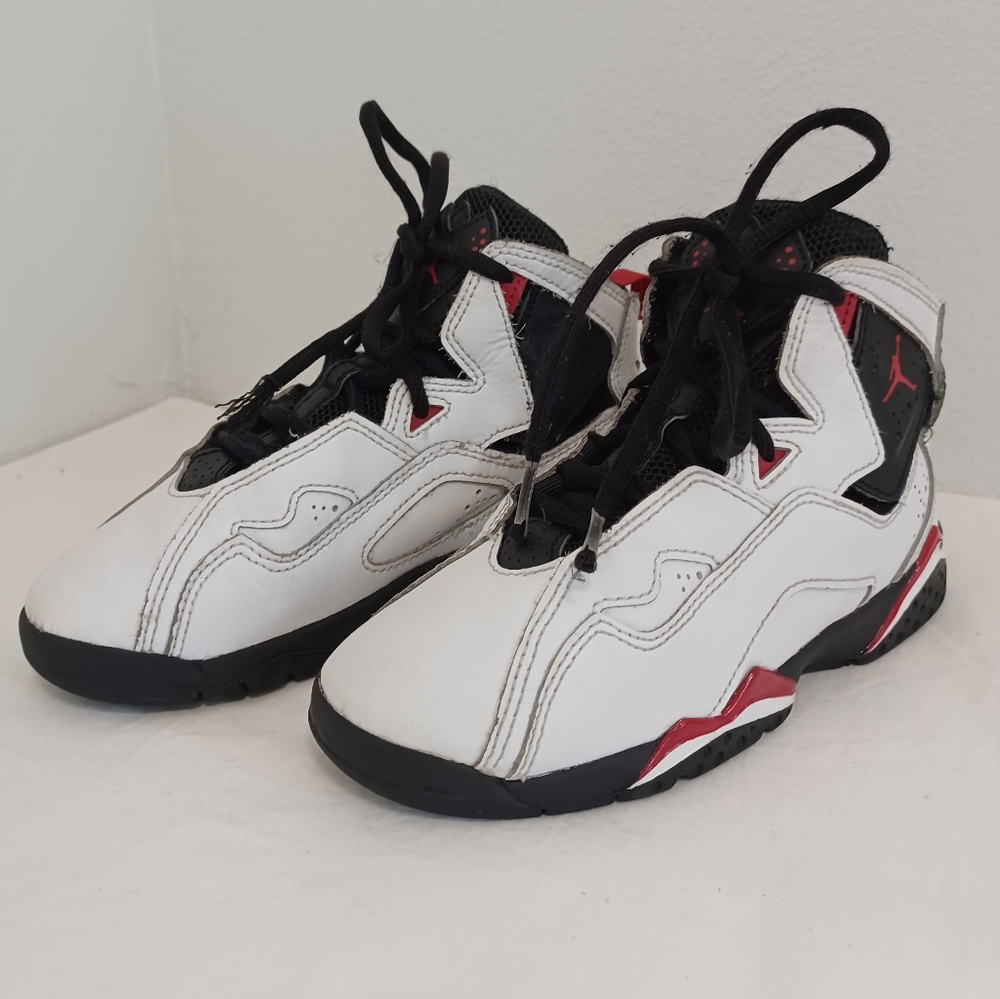 Nike Air Jordan True Flight (GS) Black/wgite/red Sneakers Size 12"